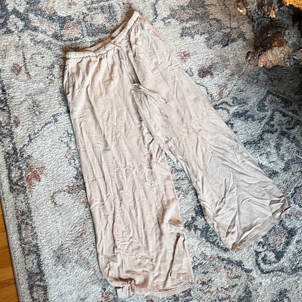 Wide-Leg Lounge Pants in Light Beige
